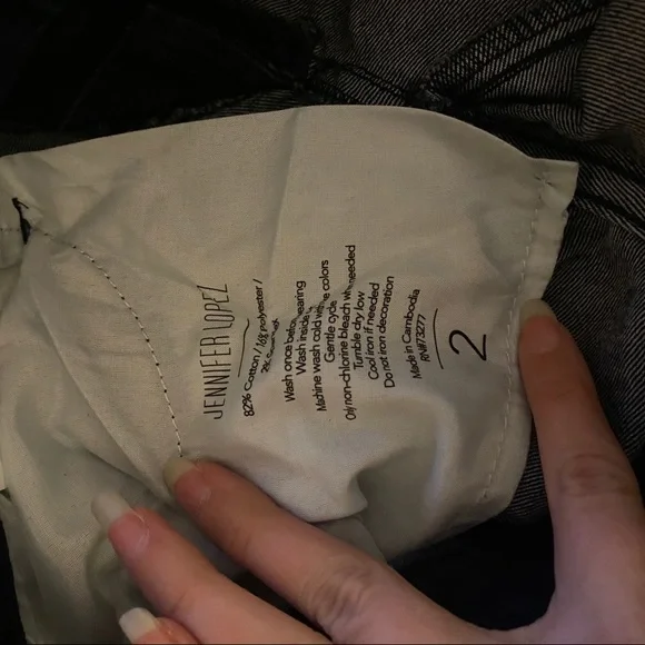 Jennifer Lopez Dark Wash Denim Blue Jean Capris Size 2 Women’s Midrise Crop - Picture 6 of 6